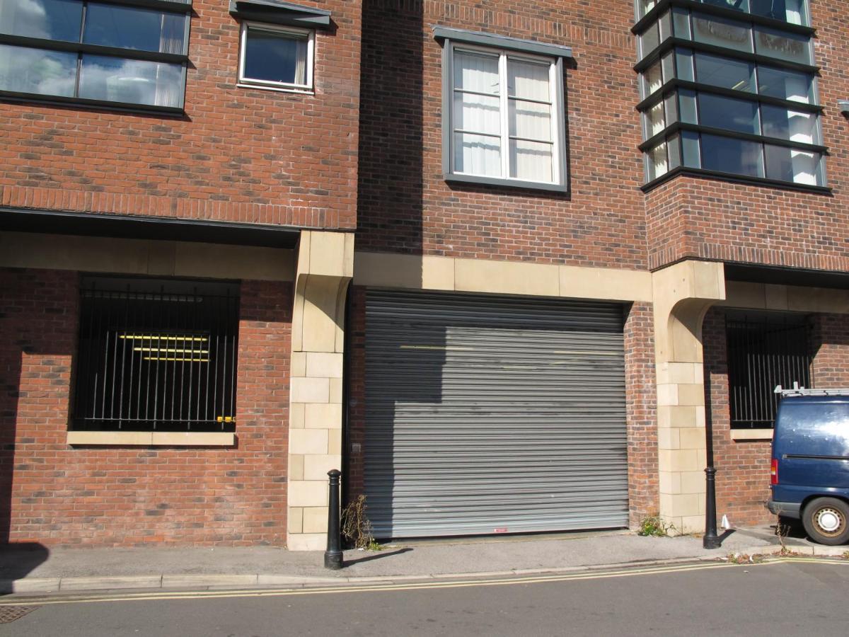 Churchill Two Bedroom Apartments With Free Parking And The Minster View York Buitenkant foto